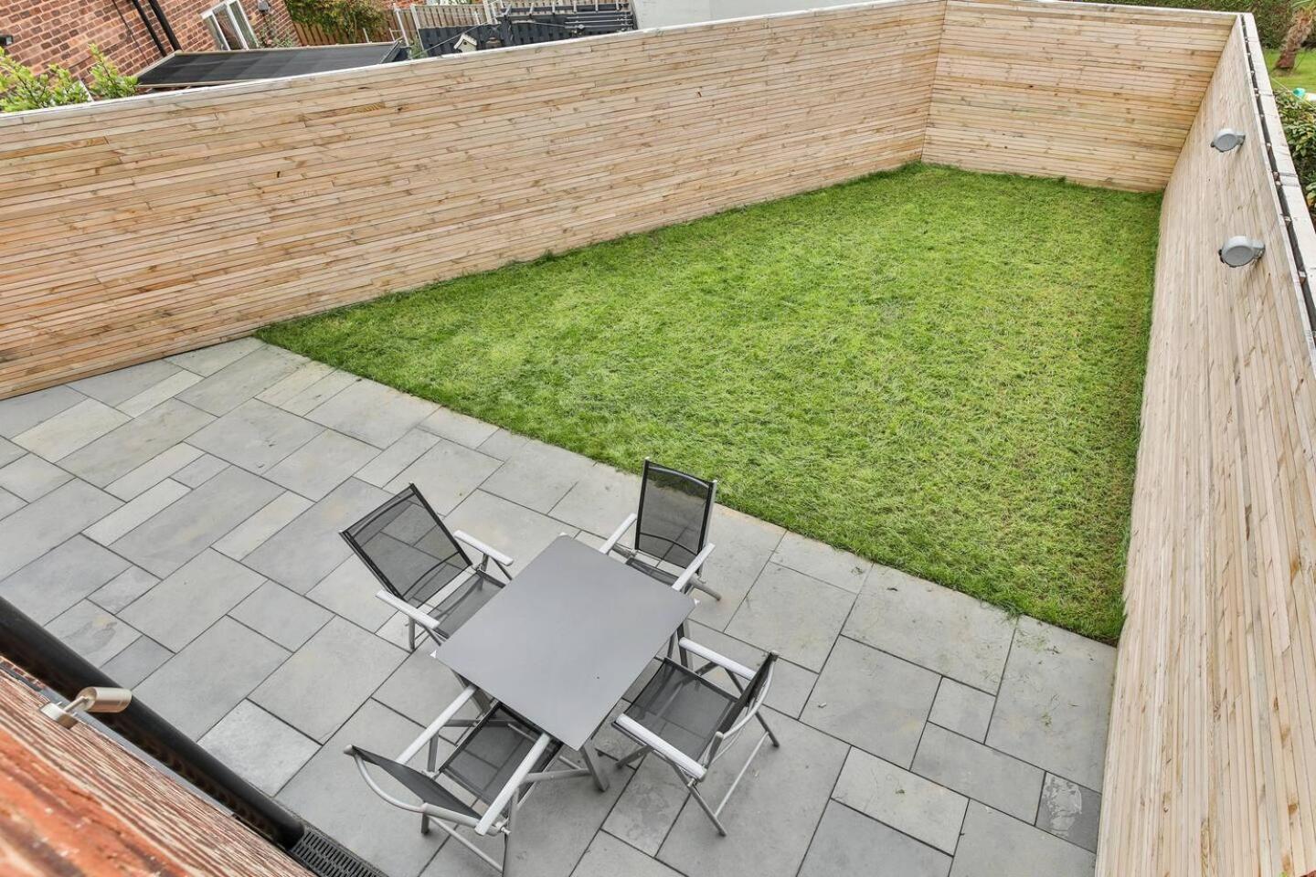 Villa Magnificent, Renovated Whole House With Garden Sheffield Esterno foto